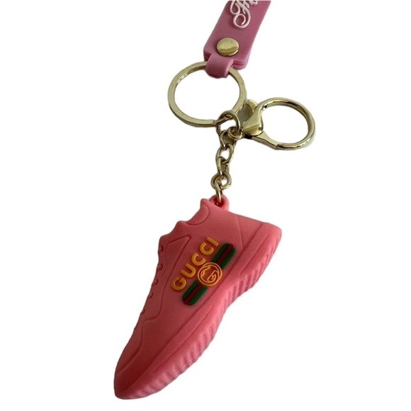 Forever Sports Car Gucci Keychain Holder - Picture 1 of 5